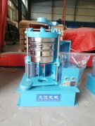 安徽**工程材料科技有限公司订购拍击式振筛机